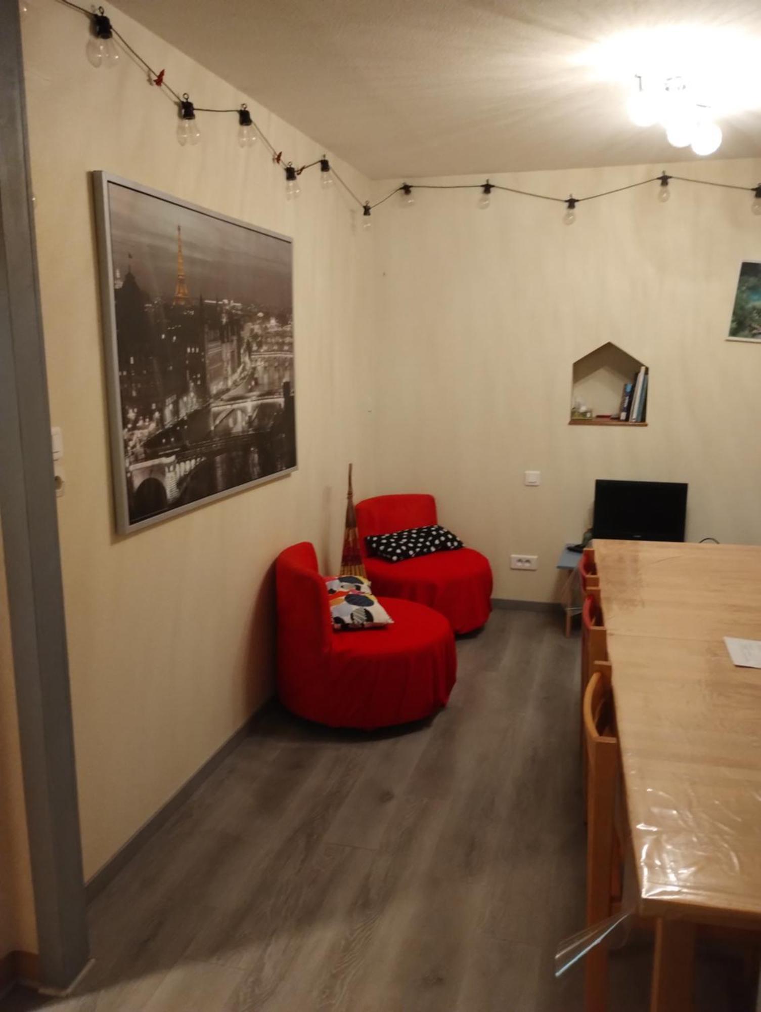 הוילה Chey Mybam, Agreable Maison Au Centre De זלסטאט מראה חיצוני תמונה